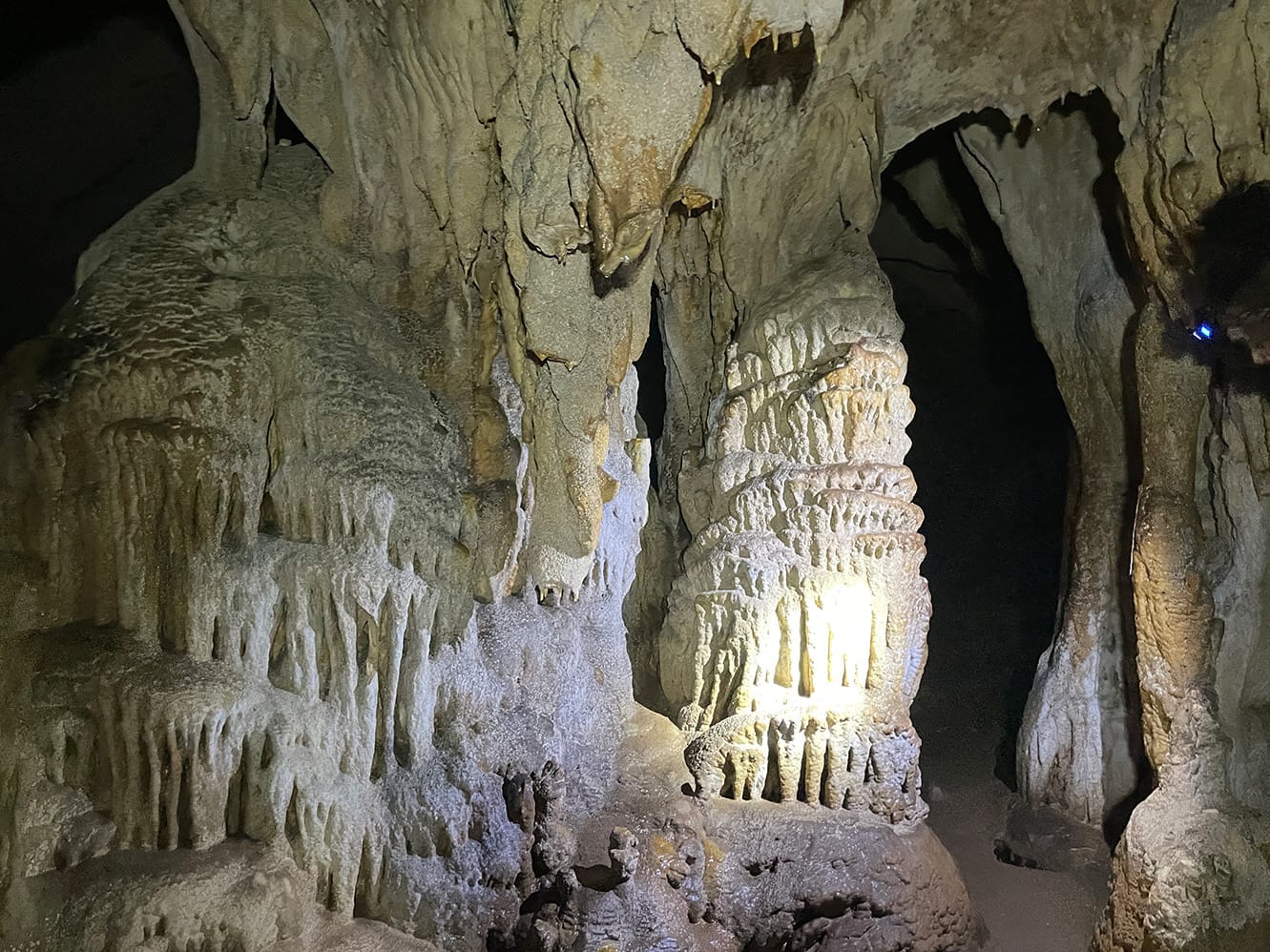 Hatchet Bay Cave | Eleuthera Travel Guide
