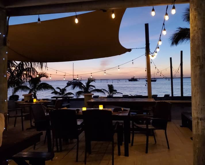 Frigate's- Casual Dining - Eleuthera Food guide